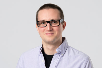 HUNT off-white Reading Glasses. 25% discount. Keep in stock