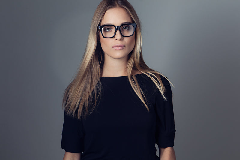 NELLY grey transp Reading Glasses